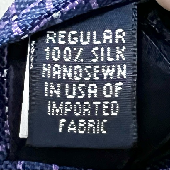 Land’s End Silk Tie - Picture 6 of 6